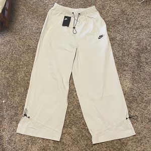 Nike Sportwear Icon Clash